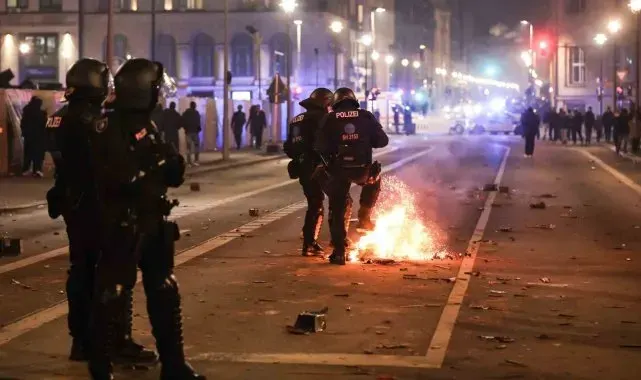 Almanya'da yılbaşı bilançosu: 5 ölü, 31 yaralı, 330 gözaltı