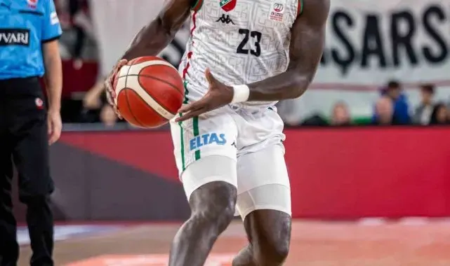 Karşıyaka'da Jefferson da gitti