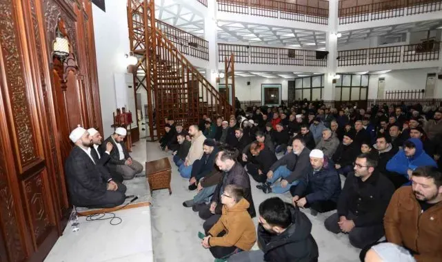 İnegöl'de 3 aylar sabah namazı buluşmalarıyla karşılandı