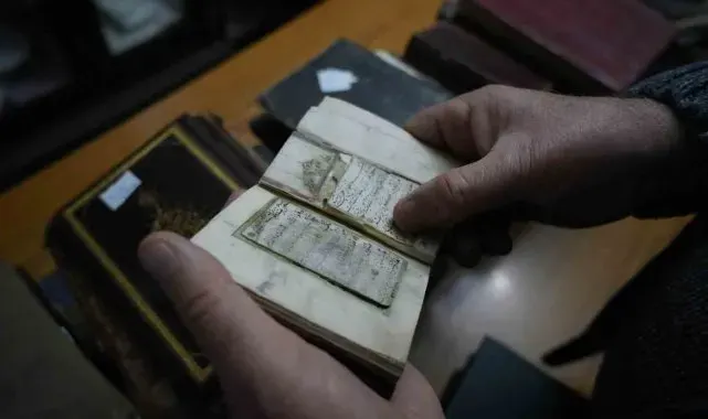 Türkiye'deki en büyük hacimli el yazması tarihi kitap müzayedesi