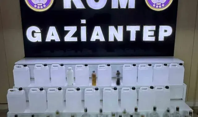 Gaziantep'te bin 409 şişe sahte alkol ele geçirildi: 4 tutuklama