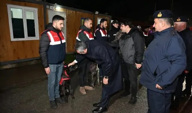 Vali Sezer görev başındaki kamu personeliyle bir araya geldi