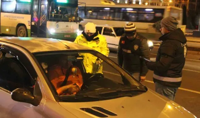Kayseri'de yılbaşında araç ve yayalar denetlendi