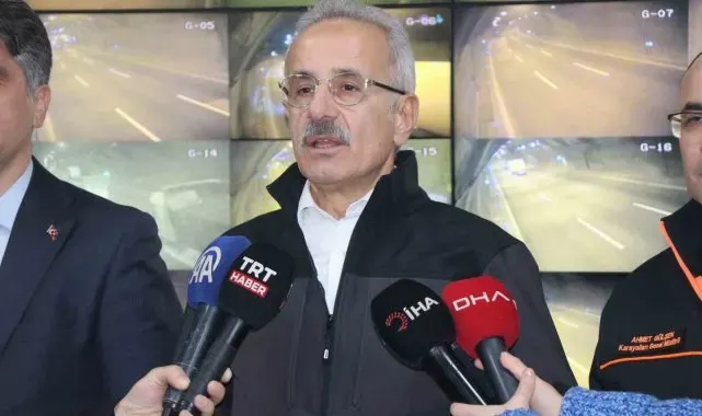 Bakan Uraloğlu Avrupa'da ilk kez uygulanacak projeyi açıkladı: İstanbul Havalimanı'nda 3 pistte aynı anda 3 uçak iniş-kalkış yapabilecek