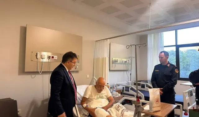 Marmaris Kaymakamı Kaya'dan hastalara yeni yıl moral ziyareti