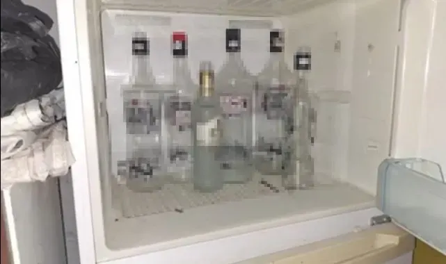 Burdur'da yılbaşı öncesi 333 litre kaçak içki ele geçirildi