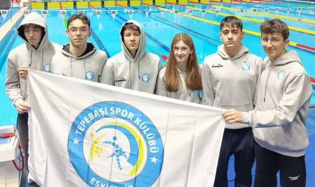 Tepebaşı Spor Kulübü yüzücüsü Gaziantep'ten dereceyle döndü