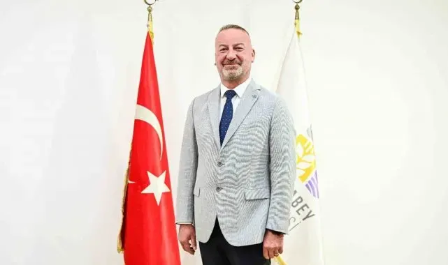 Karacabey Belediye başkanı Fatih Karabatı'dan üç aylar mesajı