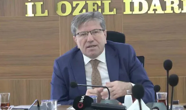 Çankırı'da yollar üretilen betonlarla yenilenecek