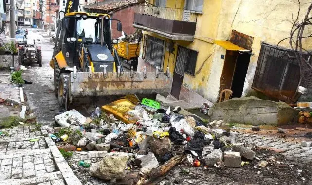 Gemlik dip bucak temizleniyor
