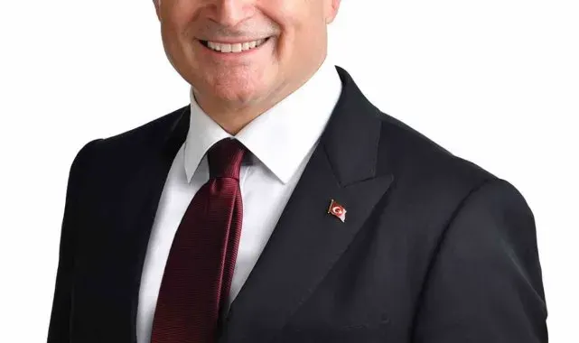 Büyükçekmece Belediye Başkanı Akgün: "2025 barış, huzur, mutluluk ve özgürlük yılı olsun"