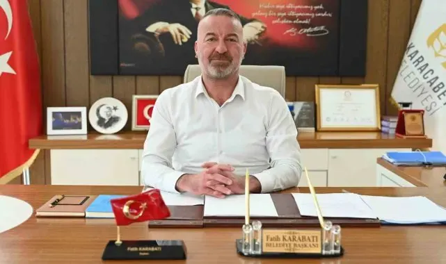 Karacebey Belediye başkanı Fatih Karabatı, 2025 yılına girerken bir mesaj yayımlayarak ilçe halkının yeni yılını kutladı