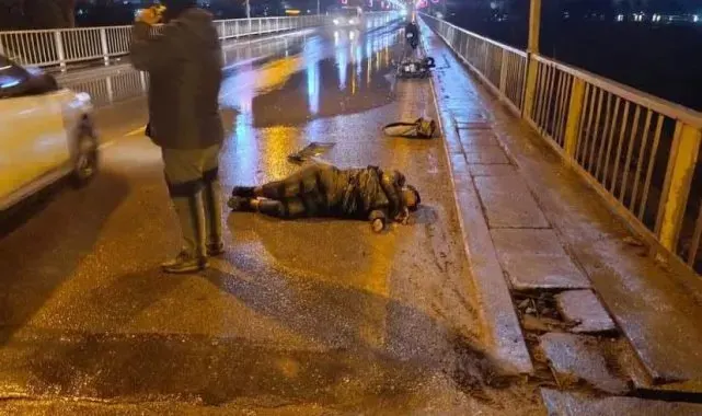 Vicdansız sürücü çarptığı kadın ve adamı ölüme terk etti
