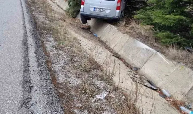 Afyonkarahisar'da trafik kazası, 2 yaralı