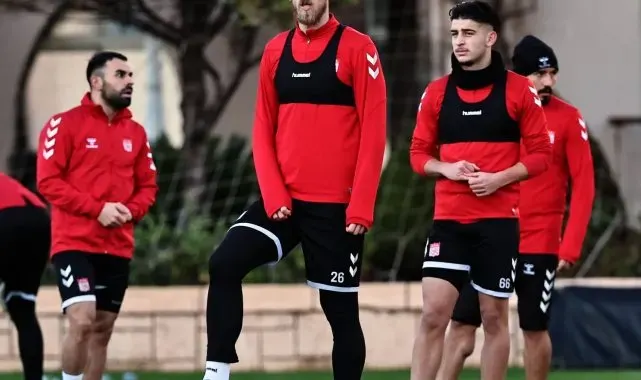 Sivasspor, Antalya'da hazırlıklarını sürdürüyor
