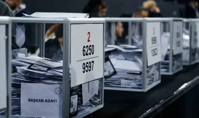 Beşiktaş'ta oy sayma işlemi başladı