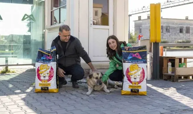 Mersin'de 'Yaşamı Sahiplen Destek Büyükşehirden' kampanyasında 407 hayvan sahiplendirildi