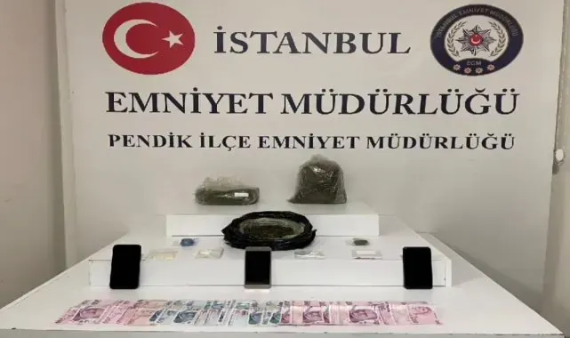 Pendik'te uyuşturucu baskını: 2 kilo uyuşturucu ele geçirildi