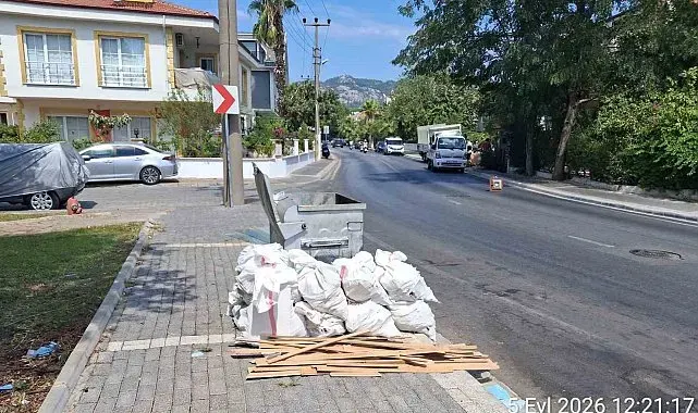 Marmaris'te kaçak moloz dökümüne ceza