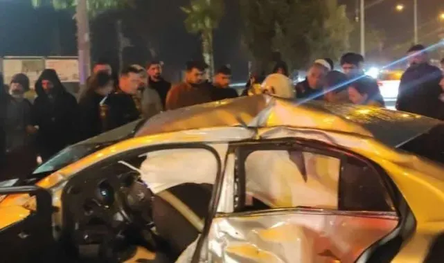 Mardin'de kamyonet ile otomobil çarpıştı: 2 yaralı