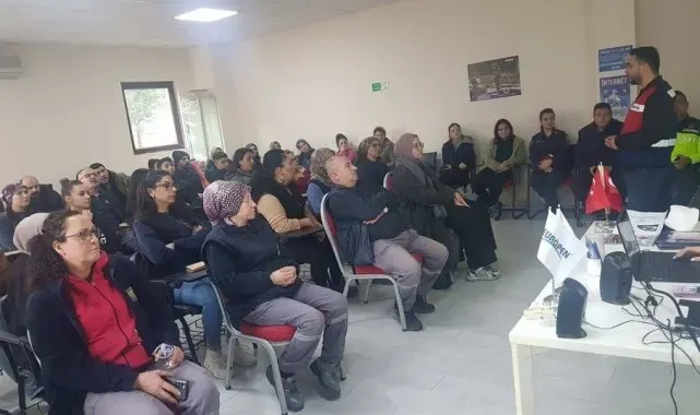 Eskişehir'de firma çalışanlarına KADES farkındalık eğitimi verildi