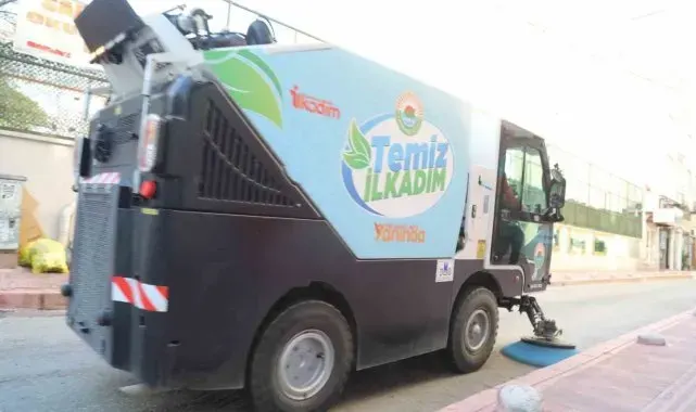 İkadım'da 24 saat temizlik mesaisi