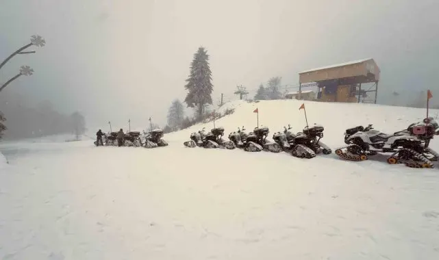 Kartepe'de kar yağışı etkili oluyor