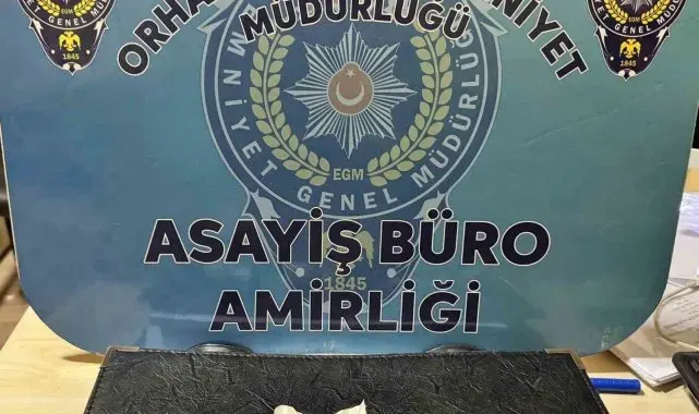 Orhangazi'de yapılan operasyonda uyuşturucu ve ruhsatsız silah ele geçirildi