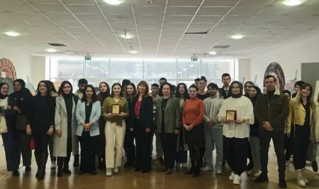 Hitit Üniversitesi'ndeki 4. Geleneksel Portre Resim Yarışması Ödülleri sahiplerini buldu