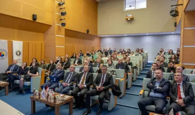 Manisa TSO'da yeşil dönüşüm ve sürdürülebilirlik zirvesi yapıldı