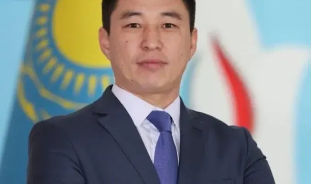 Doktora öğrencisi, Kazakistan'ın en yetenekli genç bilim insanı seçildi
