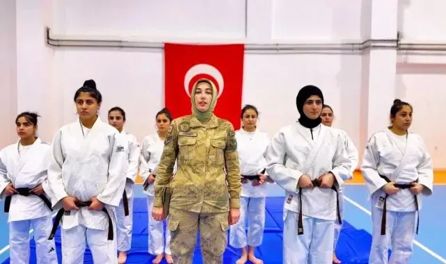 Siirt'te kadına karşı şiddetle mücadele kararlılıkla devam ediyor
