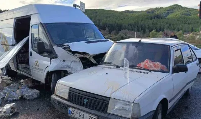 Muğla'da zincirleme trafik kazası: 5 yaralı