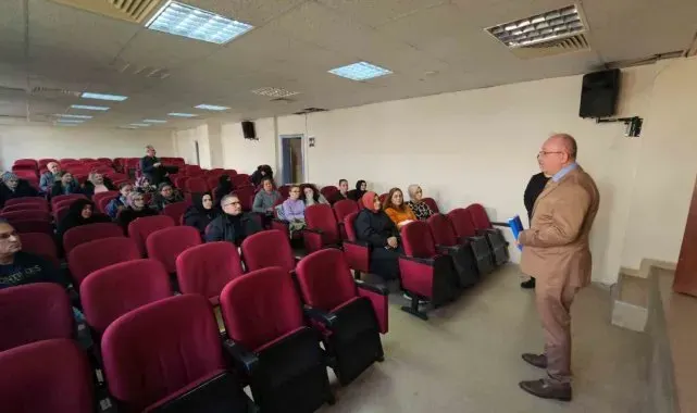 Maarif modeli ebeveyn okulu Bandırma'da başladı, 291 kursiyer geleceği şekillendirecek