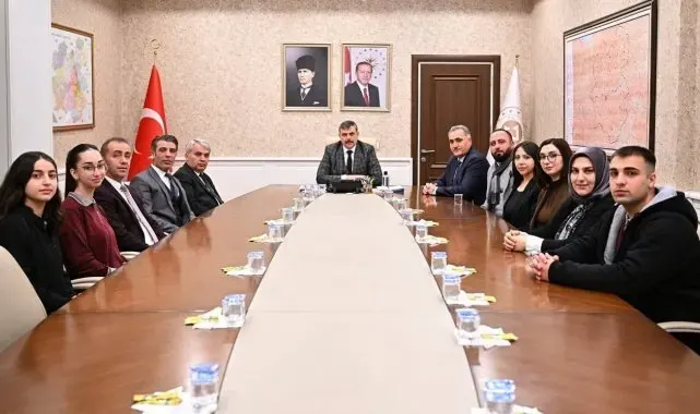 Gençlerden Vali Çiftçi'ye iadeyi ziyaret