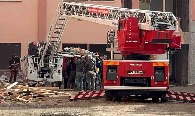 İnşaatın iskelesinden düşen işçi yaralandı