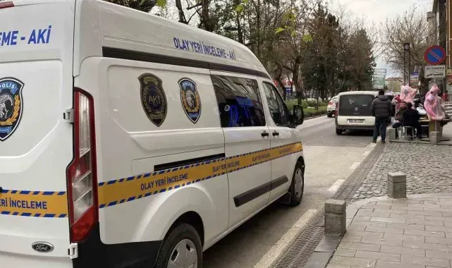 Kalbinden tek kurşunla vurulmuş halde bulunan kadın erkek arkadaşına not bırakmış