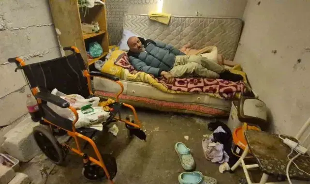 Atak geçiren parkinson hastasının yardımına gece bekçileri yetişti