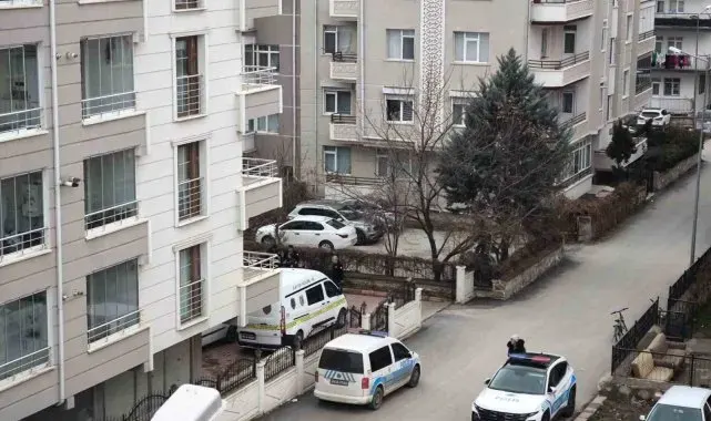 Bebeği yaşama tutundu, anne hayatını kaybetti
