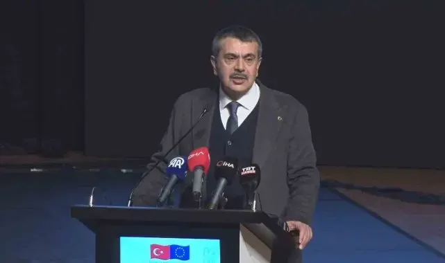 Bakan Tekin: "Türkiye Yüzyılı Maarif Modeli'nin odağında insan ve insana saygı var"