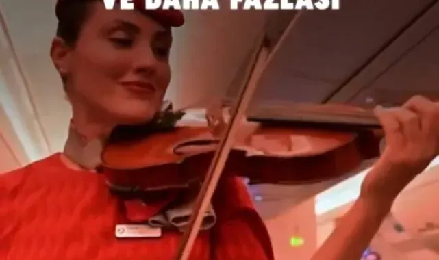 THY'nin Sidney uçuşunda kabin memurları yolculara mini konser verdi