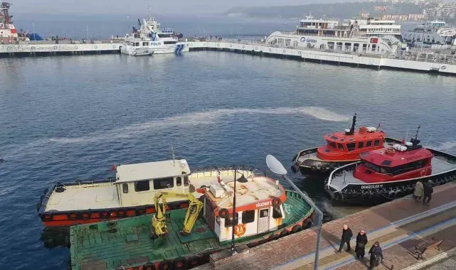 Çanakkale Boğazı'nda müsilaj yeniden görüldü