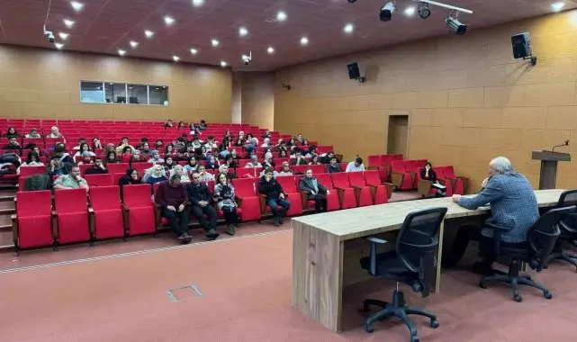 Bayburt'ta AFAD'ın görev ve sorumlulukları üniversite öğrencilerine anlatıldı