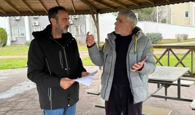 Tatlı dille dolandırıldıklarını iddia edip, soluğu adliyede aldılar