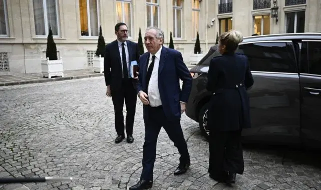 Fransa'da yeni hükümet belli oldu
