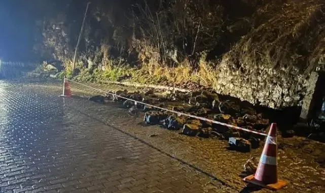Saimbeyli'de heyelan yaşanan yolda çalışma başlatıldı