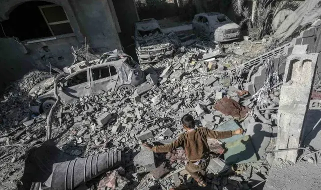 Gazze'de can kaybı 45 bin 317'ye yükseldi