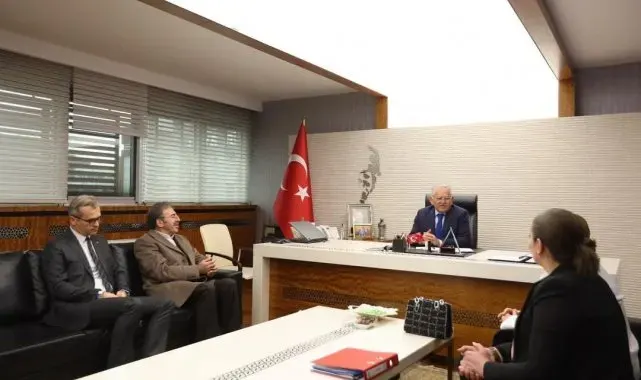 Başkan Büyükkılıç ve hayırsever Birdal cami için protokol imzaladı
