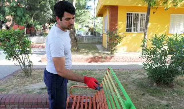 Efeler'in yeşil ekipleri kenti güzelleştiriyor