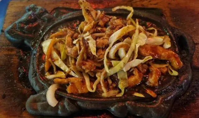 Chinese Rose Restaurant'ta satılan dana kaburganın içerisinde domuz eti tespit edildi